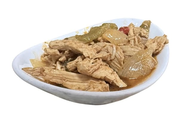 Chicken Ropa Vieja Lunch.